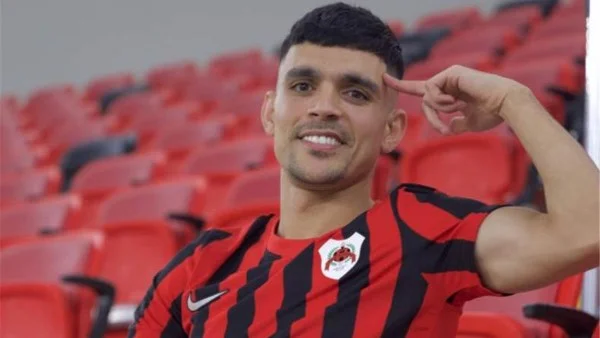 بن شرقي يتألق في قمة الدوري المصري