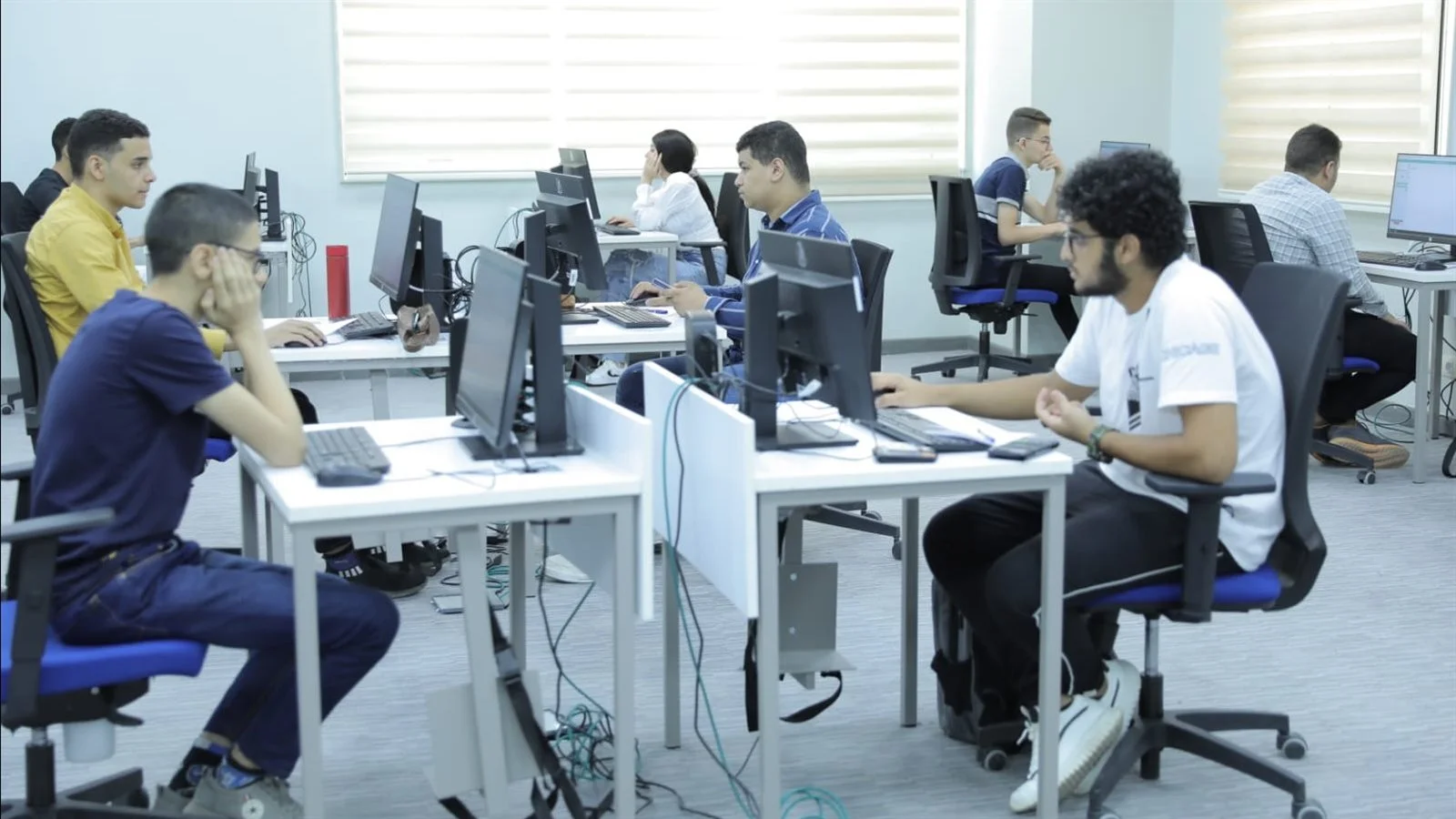 التسجيل في جامعة حلوان الأهلية 2026