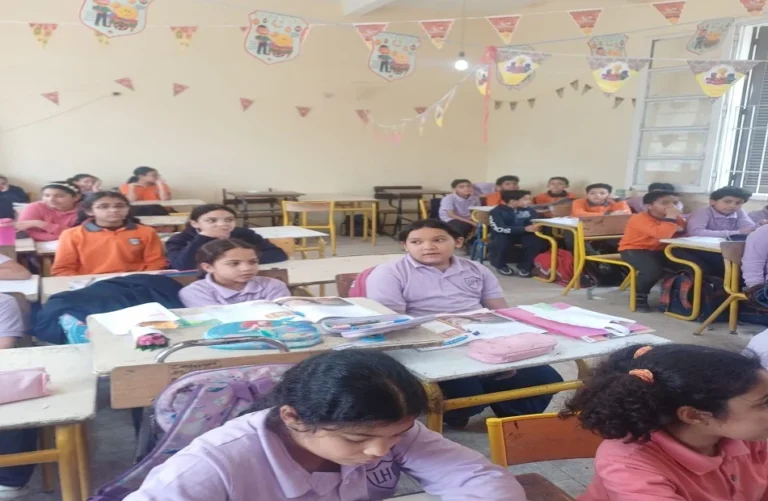تشكيل غرفة عمليات لمتابعة امتحانات نهاية العام بالقاهرة