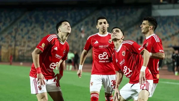 أزمة في صفقة الأهلي بسبب 300 ألف دولار