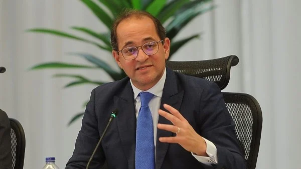 الذكاء الاصطناعي في وزارة المالية المصرية