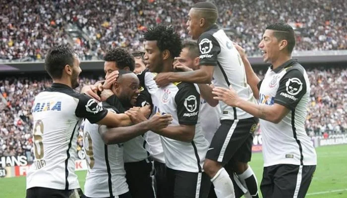 كورينثيانز يتخطى بارا ويبلغ دور الـ16 في كأس البرازيل