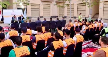 لقاء مدير صندوق مكافحة الإدمان بمتعافين من حدائق أكتوبر