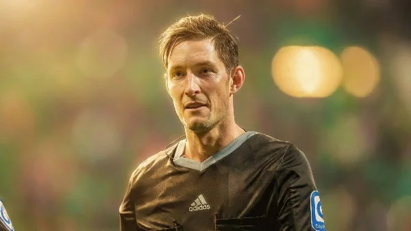 ماتياس يولنبيك.. الحكم الألماني في قمة الأهلي والزمالك