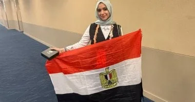 تهنئة من محافظ الغربية للطالبة سلمى أشرف