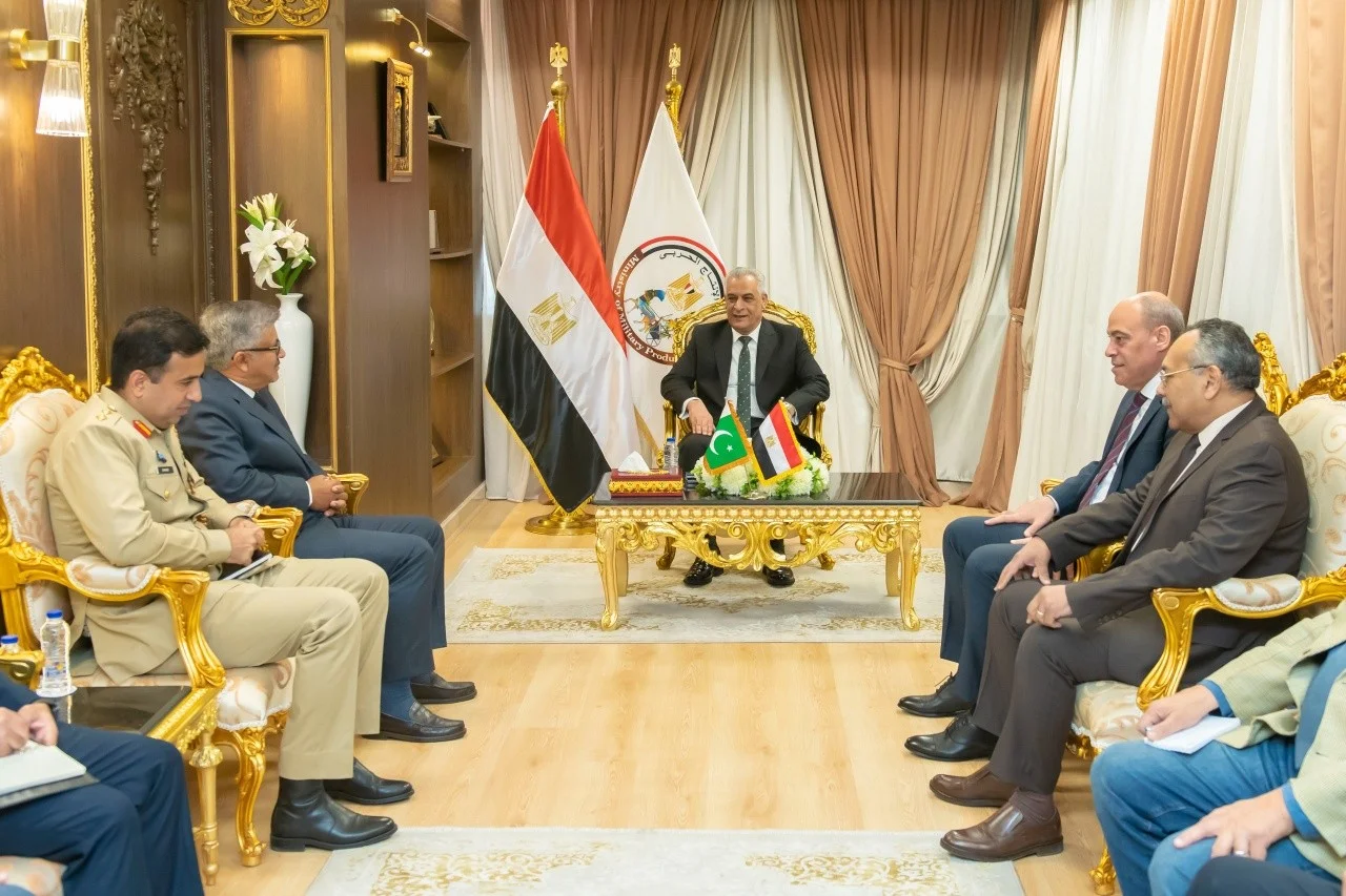 تعزيز التعاون بين مصر وباكستان في مجالات الإنتاج الحربي