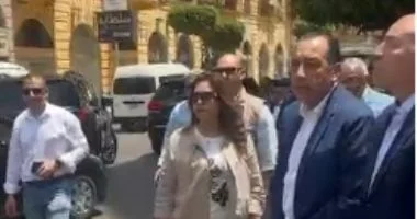 انفعال رئيس الوزراء خلال جولة في طلعت حرب
