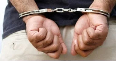 القبض على المتهم بالاعتداء على طبيب في البدرشين