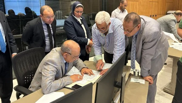 زيارة ميدانية لوزير الكهرباء للمركز القومي للتحكم في الطاقة