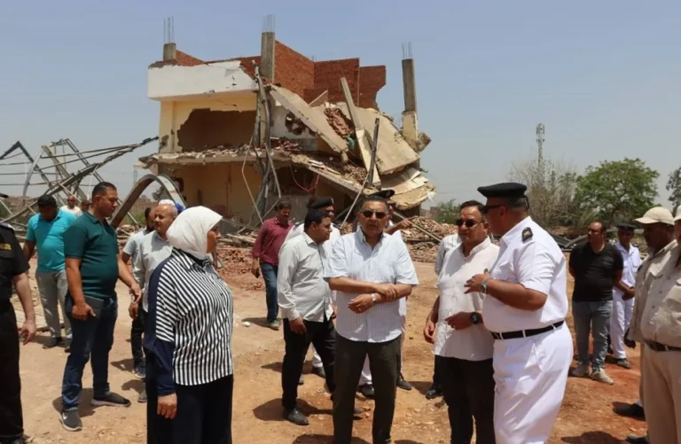 إزالة جمالون مخالف في القليوبية بمساحة 4 آلاف متر