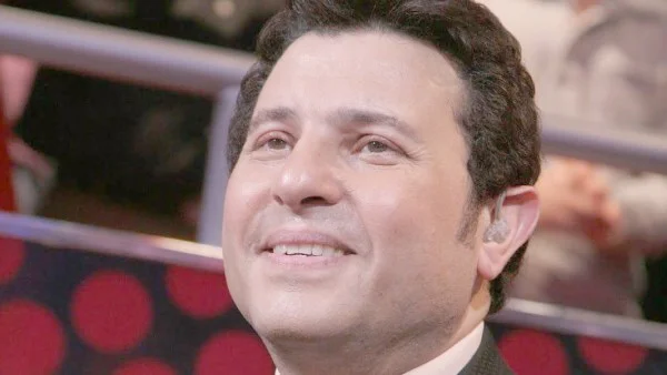 خالد جلال يُخرج حفل تأبين الفنان الراحل هاني شاكر