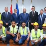 تسليم “عدة عمل” لعمالة غير منتظمة في أسوان