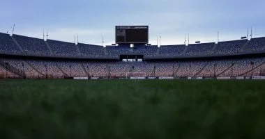 موعد فتح بوابات استاد القاهرة لجماهير الزمالك