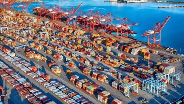 مصر تعزز موقعها كمركز لوجستي عالمي