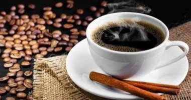 ارتفاع أسعار البن عالميًا وسط توترات جيوسياسية ومناخية