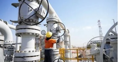 خفض مساهمة الثروة المعدنية لـ10% بالمشروعات المشتركة