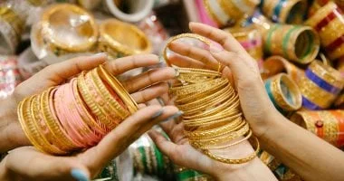 استقرار أسعار الذهب في مصر مع تباين السوق العالمي