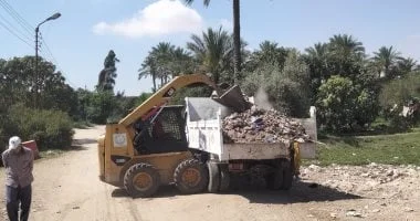 جهود رفع المخلفات وصيانة الإنارة في الإسماعيلية