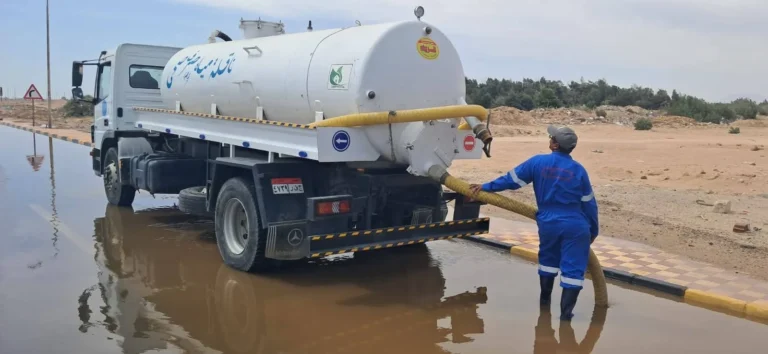 إصلاح سريع لكسر بخط مياه الغابة الشجرية بالغردقة