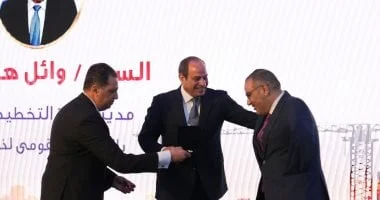 تكريم جمهوري لأحد أبناء المجلس القومي للأشخاص ذوي الإعاقة