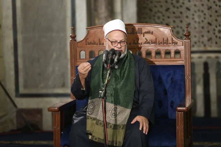 ثلاثية النجاح: الإتقان والتخطيط وحسن التوكل