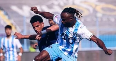 بيراميدز يتفوق على إنبي في الشوط الأول 3 - 2