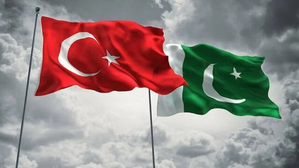 مباحثات باكستان وتركيا حول التطورات الإقليمية