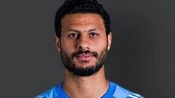 وداع خالة محمد الشناوي في المحلة الكبرى قبل مباراة القمة