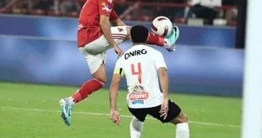قمة الكرة المصرية بين الأهلي والزمالك في الدوري