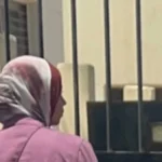 شهد ووالدها يغادران محكمة جنايات بورسعيد