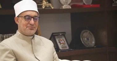 تهنئة مفتي الجمهورية بحلول العام الهجري الجديد