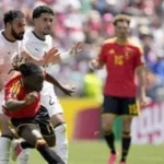 مصر تتصدر المجموعة السابعة بكأس العالم بعد التعادل مع بلجيكا