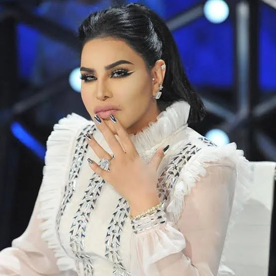 أحلام تدعم المنتخب المصري بفيديو من اللقاء مع بلجيكا