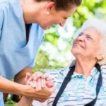 قانون رعاية المسنين يعزز حقوقهم الاجتماعية والصحية