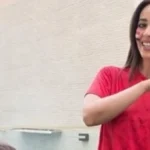 رنا سماحة تدعم المنتخب المصري برفقة ابنها