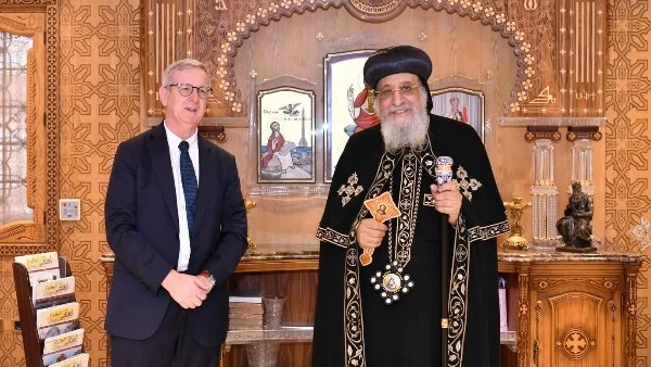 زيارة البابا تواضروس للسفير الأيرلندي وتعزيز الوحدة الوطنية