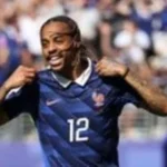 فرنسا تهزم السنغال وتحقق فوزًا مبكرًا في المونديال
