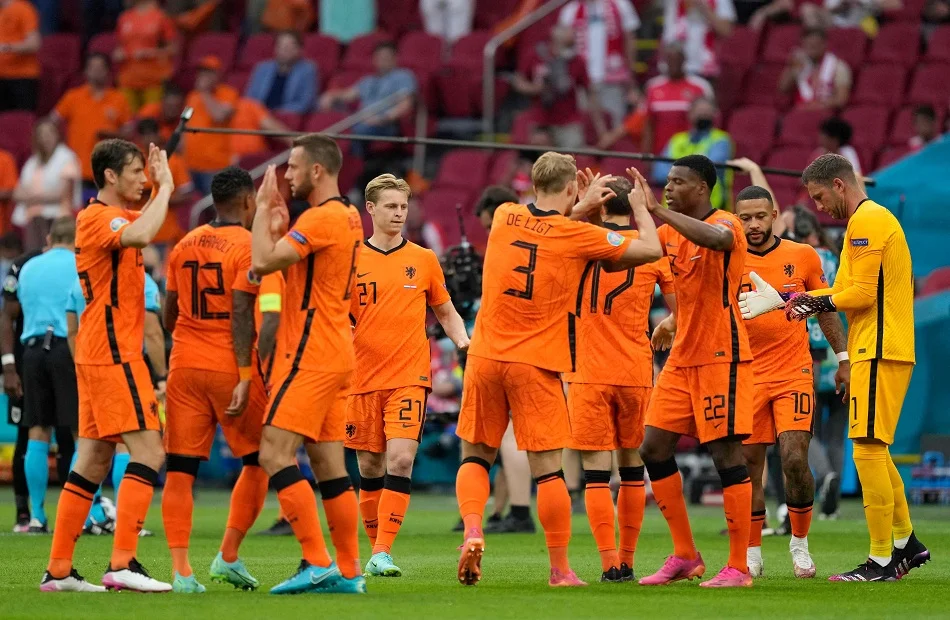حكام الجولة الثانية للمجموعة السادسة في كأس العالم 2026