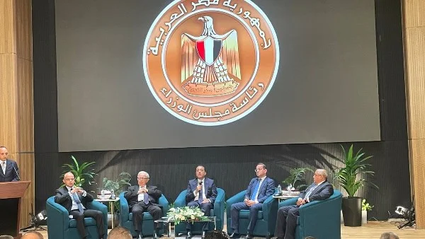 مدبولي: تعزيز دور القطاع الخاص لتحقيق نمو 7%