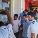 غلق 4 محال تجارية مخالفه في شمال الغردقة