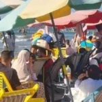 شواطئ رأس البر تستقبل الزوار رغم امتحانات الثانوية العامة