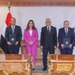 تسليم 52 قطعة أرض لوزارة التنمية المحلية والبيئة