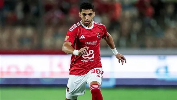مفاوضات تجديد عقد كوكا مع الأهلي تواجه عقبات مالية