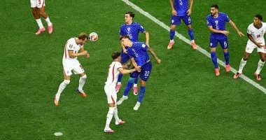 إنجلترا وكرواتيا يتعادلان 2-2 في أول مباراة بكأس العالم