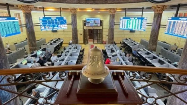ارتفاع 67% في تداولات البورصة المصرية خلال فبراير 2026
