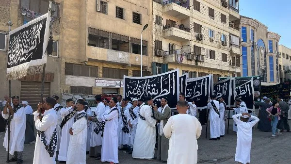 مسيرة حاشدة للاحتفال بالعام الهجري الجديد