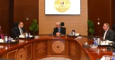 متابعة تطوير صناعة الغزل والنسيج في مصر