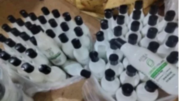 ضبط مدير مصنع مستحضرات تجميل غير مرخص بالإسكندرية
