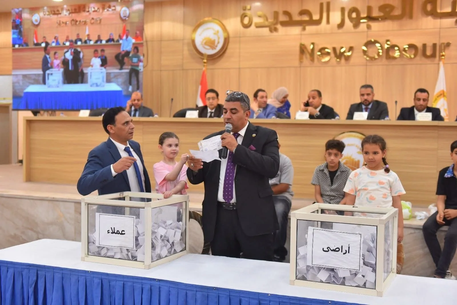 تخصيص 1,187 قطعة أرض للمواطنين بمدينة العبور الجديدة