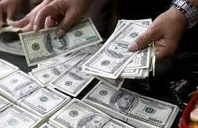 ضبط تجار عملة خارج السوق المصرفي